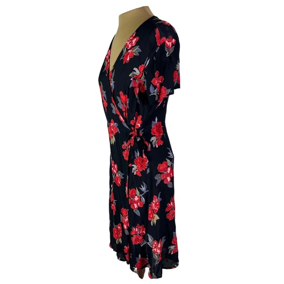 Miss Selfridge Black Floral Wrap Dress - Picture 3 of 8
